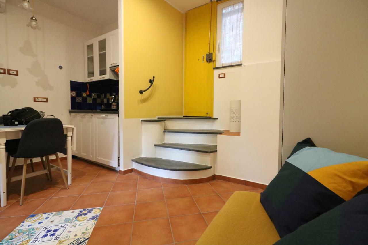 Giallo Napoli Εξωτερικό φωτογραφία
